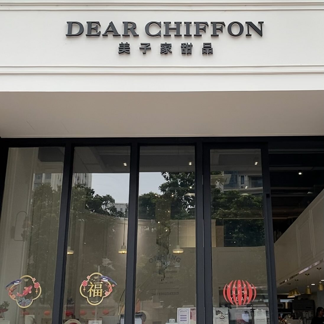 Back at Dear Chiffon today!