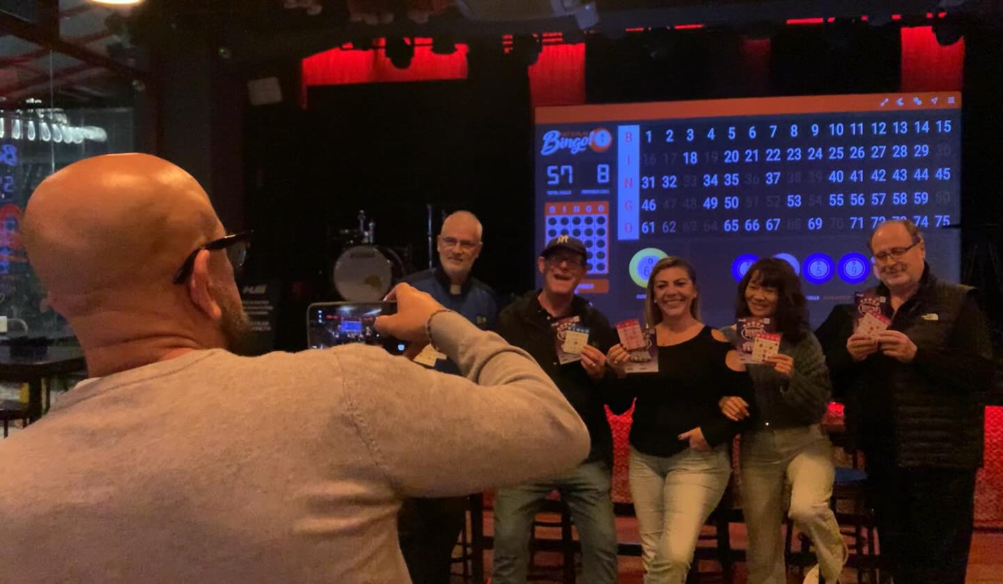 The winners of the Bingo Night! #TheHUB #红屋